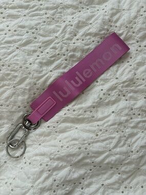 lululemon purple-pink logo key & card wrist strap